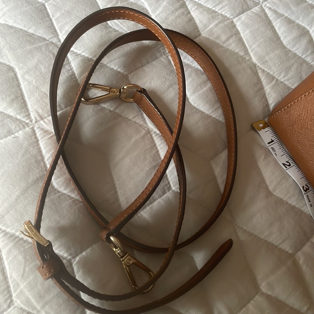Mk Satchel - Picture 3 of 7